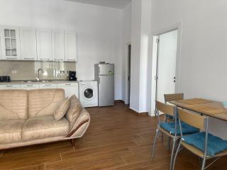 Golem Apartment "Rruga Plazhit" Vijë e Parë - Golem - 0