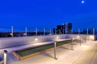 1BR City Loft With Modern Glass Views - Chicago - 7