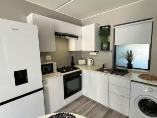 The Patio, 31 Millennial Arch - Langebaan - 6
