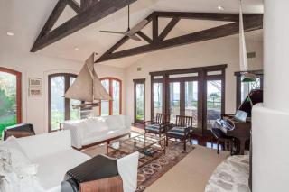 Bluffside Cove by Rove Beachfront Villa w Pool Sauna - Sag Harbor - 9