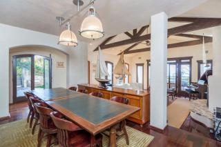 Bluffside Cove by Rove Beachfront Villa w Pool Sauna - Sag Harbor - 4