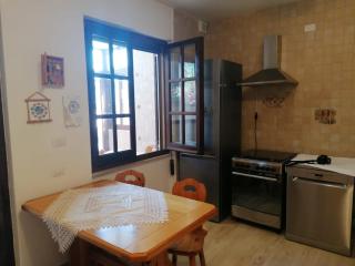 Marina Guesthouse - - 5