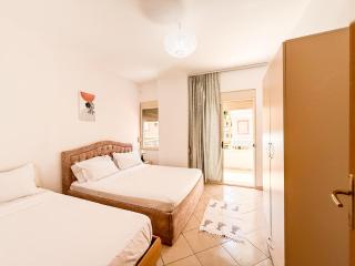 SOL - Entire Holiday Apartment on a budget - Durazzo - 8