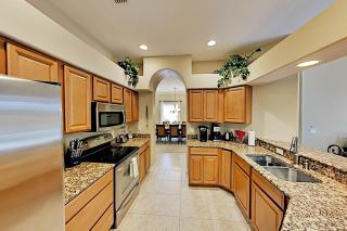 Fun 4BR with Pool Spa and Harry Potter Game Room - 4