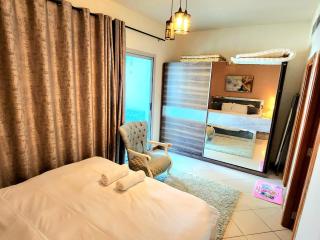 Diamond Marina Inn, Heart of Marina - 5