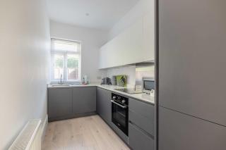 2 Bed Close to Windsor Castle, Ascot Races - Ascot - 8