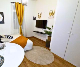 Bright Central Studio Evry- 20 min from Paris - Evry-Courcouronnes - 0