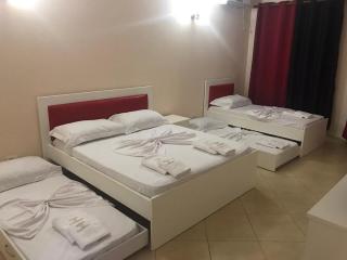 Hotel Comfort - Shëngjin - 1