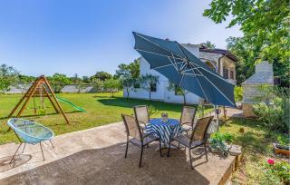 2 Bedroom Gorgeous Apartment In Medulin - Medulin - 3