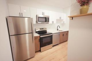 Skyline Luxe Haven Studio - Easy Access to NYC - Stamford - 2