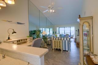 Mariner Pointe 1013 - Sanibel - 4