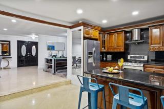 Luxury Miami Villa: Heated Pool Near Aventura Mall - 5