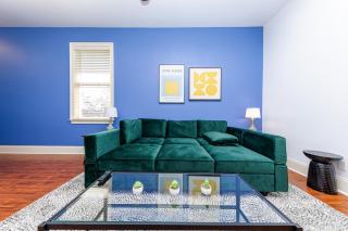 Modern King bed Haven, Free parking, Pool, Balcony - Santa Rosa Beach - 0