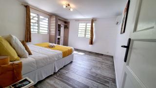 Baltasia - Gîtes T2 Sainte-Anne avec Piscine - 2