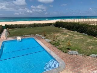 Gorgeous Beachfront House in Sidi Krir - Dawwār Ḩalīs - 4