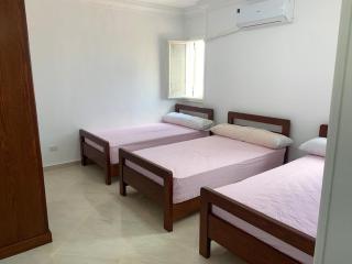 Gorgeous Beachfront House in Sidi Krir - Dawwār Ḩalīs - 2