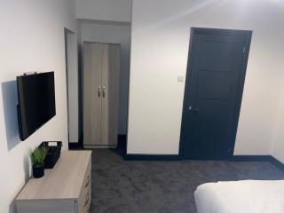 Houghton Guest House - Stoke on Trent - 1