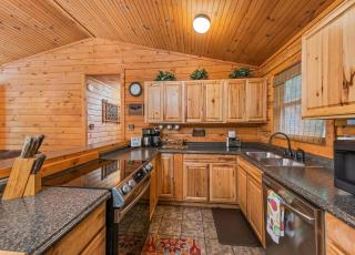 Cozy Stream True Log Cabin w/ Hot Tub Near SMNP - Maggie Valley - 8