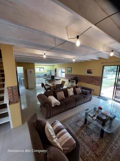 Country Breez Inn - Port Elizabeth - Gqeberha - 0