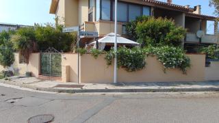 Marina Guesthouse - - 8