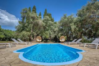 Villa Ninemia Seaview by Estia - Perama - 9