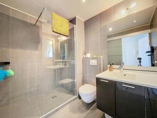 Residence Piscine -4 couchages -1 chambre- parking - Golfe-Juan - 7