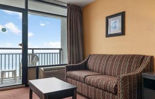 Oceanfront King Suite- Impeccable Views-Landmark 1230 - Myrtle Beach - 3
