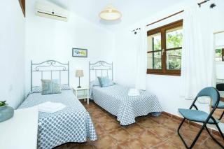 Villa Can Canaveret by Villa Plus - El Port - 2