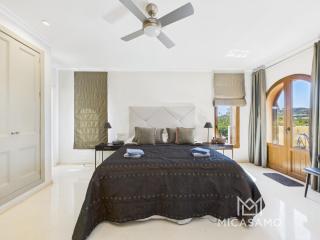 Three-Bedroom El Coto Penthouse with Private Pool - Atamaría - 6