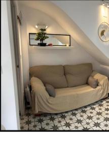 A bright studio in the heart of Cabanyal - Valence - 2