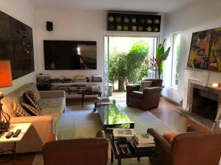 Suites com Sala e Cozinha- Jd Europa - 0