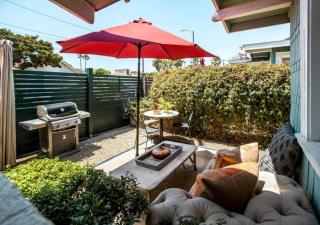 Venice Gem Private Beach Bungalow - 6