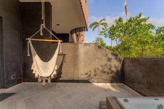 Modern Design Sunny Vibes in Prime Amira District - 7