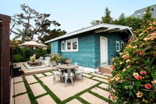 Coastal Charm Gated Venice Bungalow - Los Angeles - 3