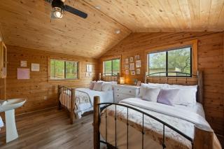 Sunrise Lodge on Lake Travis - Spicewood - 4