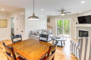 Farm On-Site Mtn-View Cottage in Hendersonville! - Hendersonville - 4
