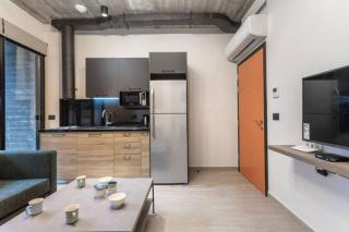 Al Amine 305, 1-BR with balcony in Mar Mikhael - 4