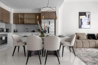 Palm-View 2BR Elie Saab Luxury - 0