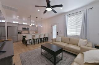 Elegant Casita half Mile to UA - 8
