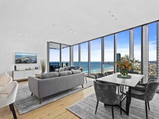 The Sub-Penthouse - Ocean View 34Floor 3BR in Broadbeach with Parking and Pool - Gold Coast - 0