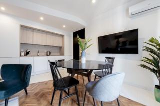 MintyStay - 1 BD Opera - 2