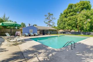 2 Mi to Manatees Homosassa Home with Lanai! - Homosassa - 0