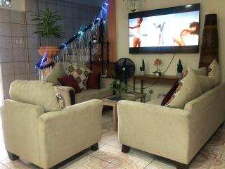Caribbean Tourist Villa - Port-of-Spain - 4