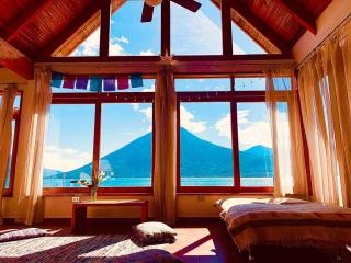 Lakefront Couples Retreat Serene Elegance - San Marcos La Laguna - 0