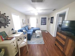 Pinto's Place - St. Augustine - 0