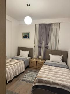 New Ring Apartment - Tirana - 0