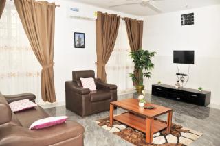 Luxury Apartments - 9