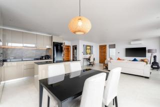 Reve Samui Luxe Seafront Residence with Panoramic Views - Ban Bang Po - 6