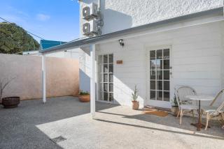 The Coach House Waterfront dog friendly - Victor Harbor - 9