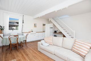The Coach House Waterfront dog friendly - Victor Harbor - 3